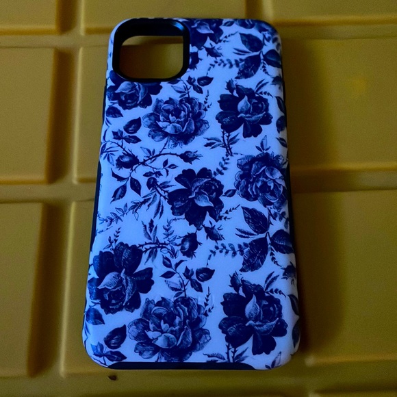 Lot of 4 iPhone cases 12 casemate, etc - Picture 2 of 9